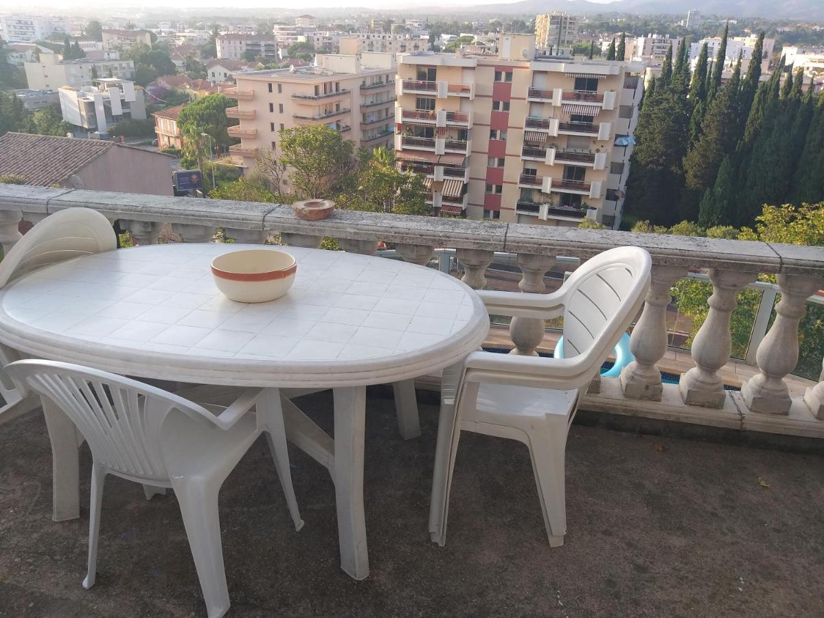 Ravissant Appartement Saint-Raphael Piscine Zewnętrze zdjęcie