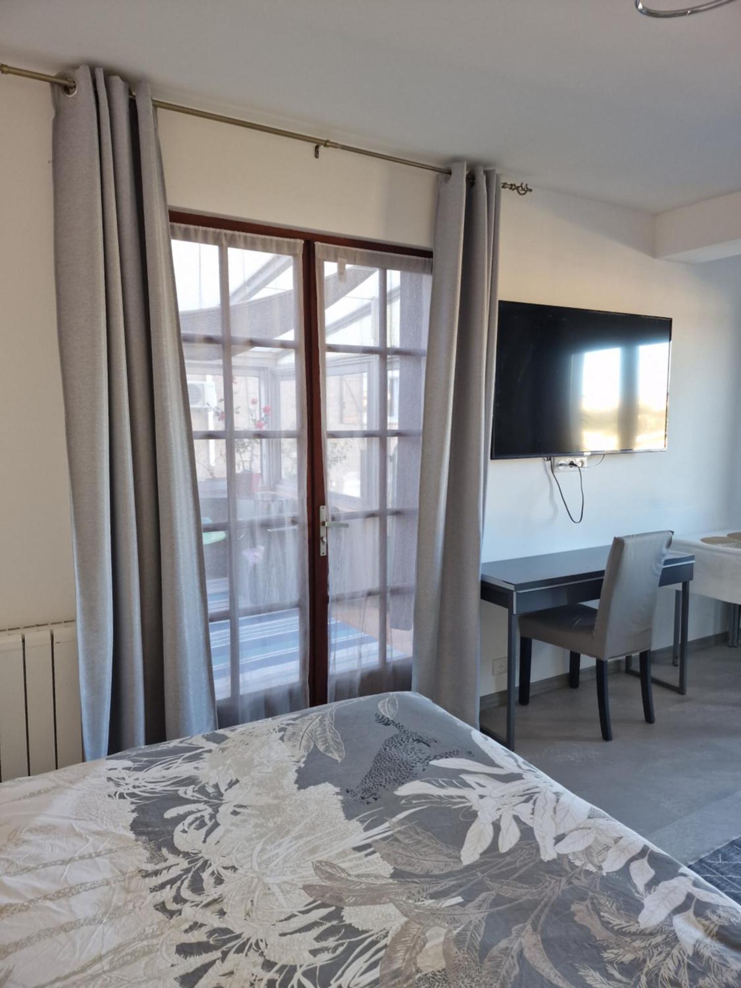 Ravissant Appartement Saint-Raphael Piscine Pokój zdjęcie