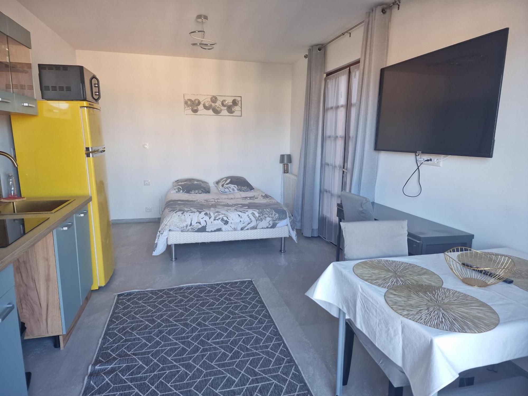 Ravissant Appartement Saint-Raphael Piscine Zewnętrze zdjęcie